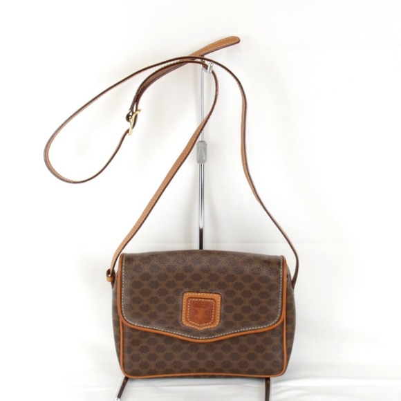 CELINE Brown Leather Shoulder Bag - Picture 1 of 10